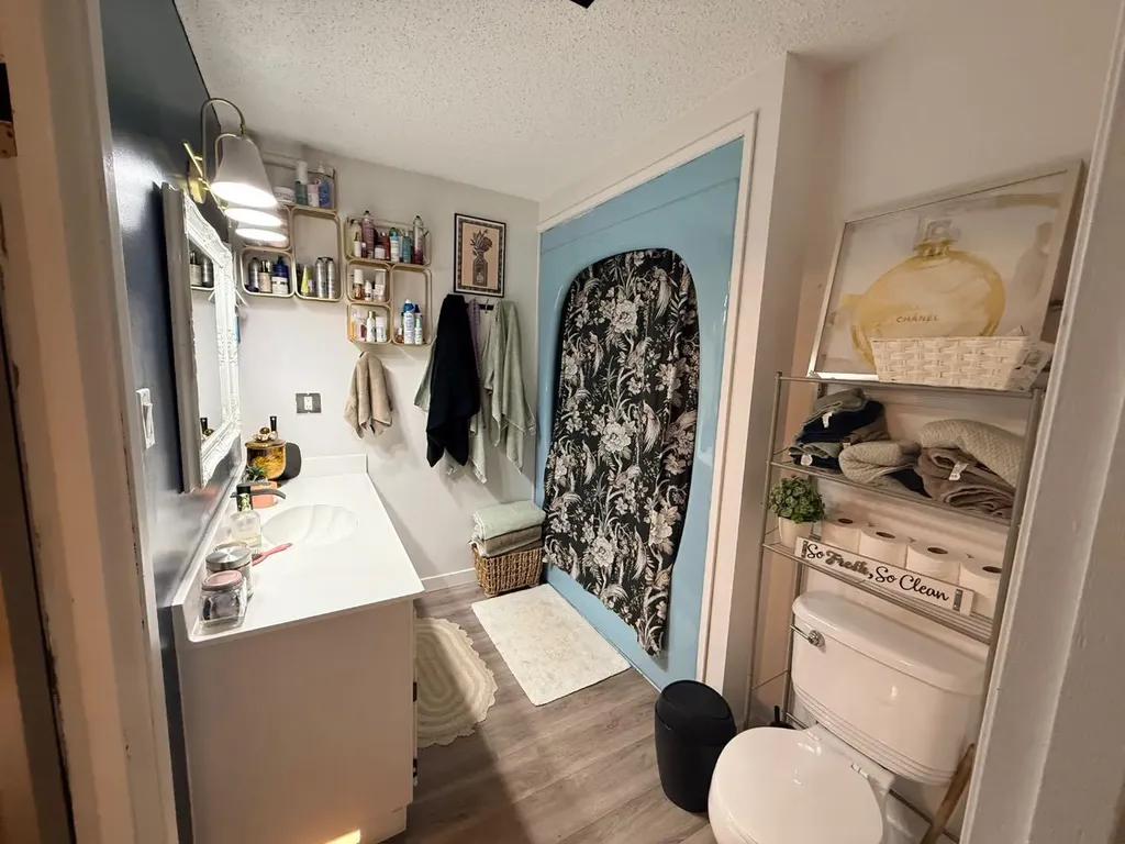 5701 31 Street Lloydminster AB T9V 1W4