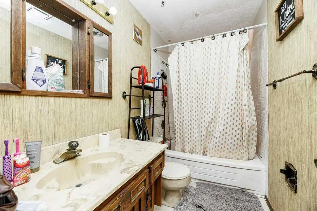 20 Goard Close Red Deer AB T4P 2M2