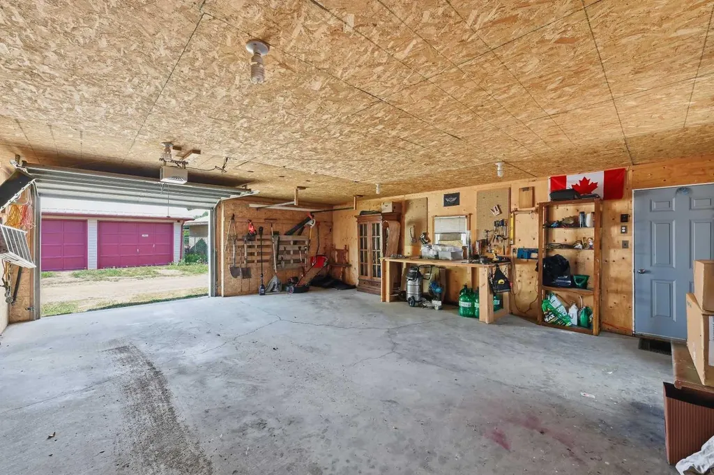 2406 26 Street Nanton AB t0l1r0