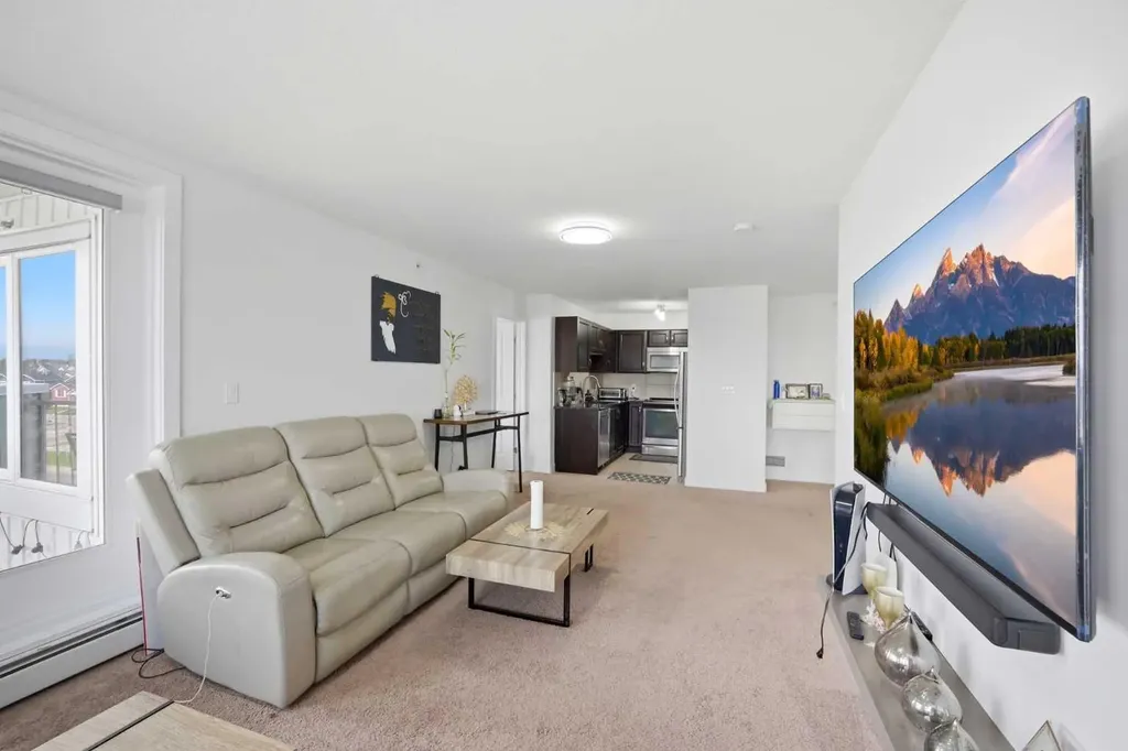 6118 80 Avenue NE Calgary AB T3J 0S6