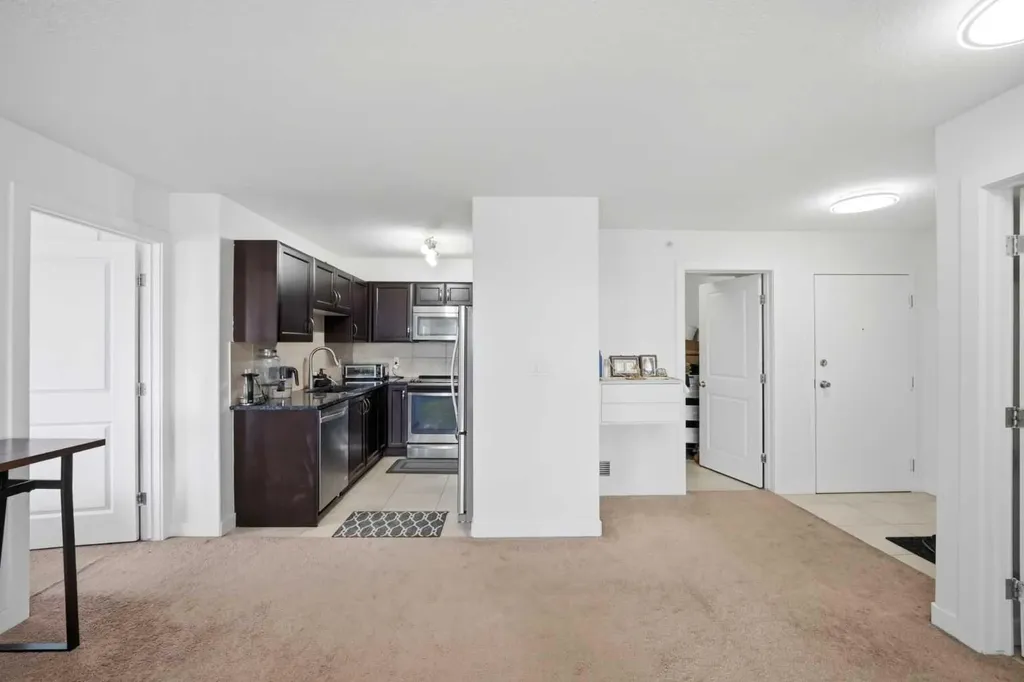 6118 80 Avenue NE Calgary AB T3J 0S6