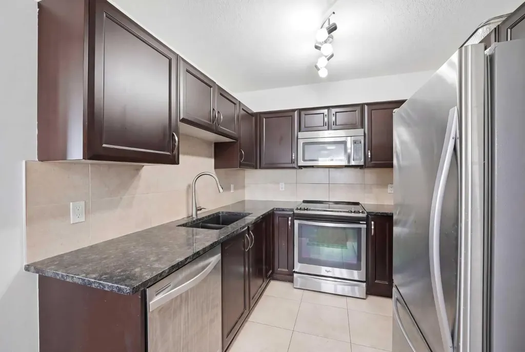 6118 80 Avenue NE Calgary AB T3J 0S6