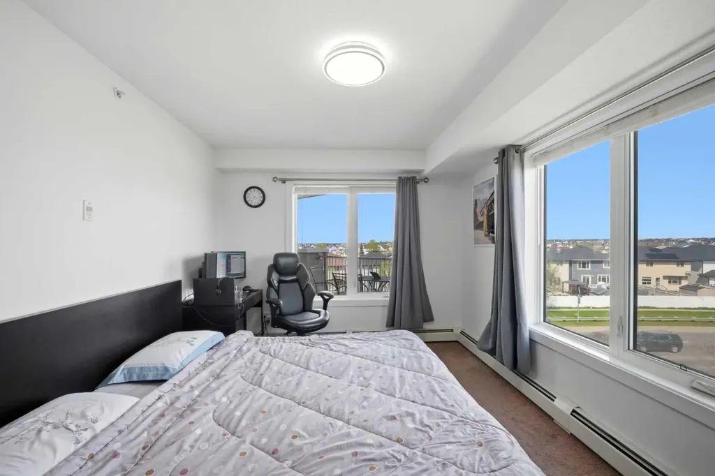 6118 80 Avenue NE Calgary AB T3J 0S6