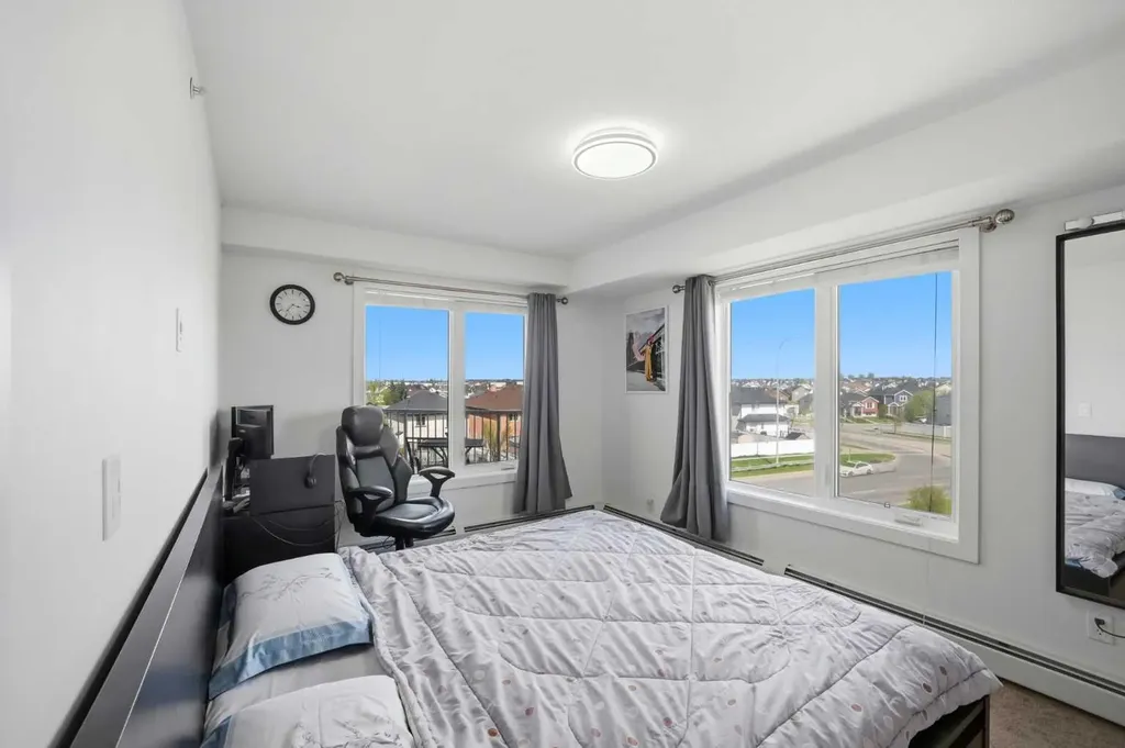 6118 80 Avenue NE Calgary AB T3J 0S6