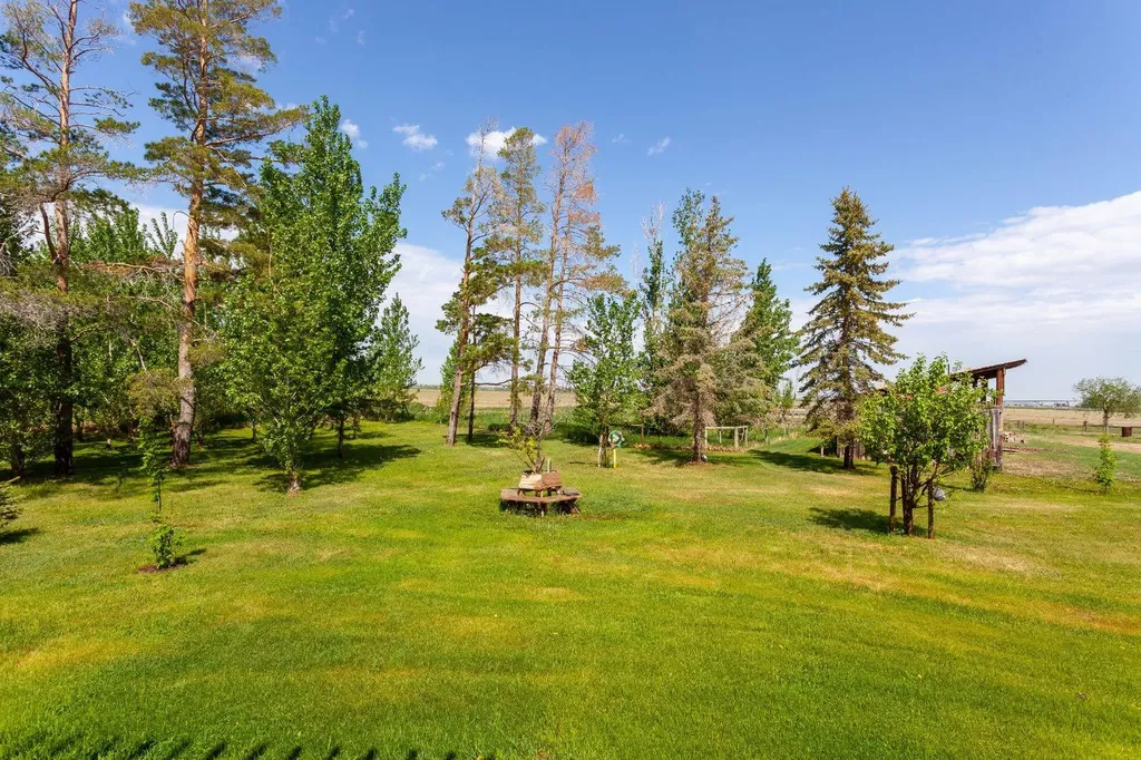 140014 Township Road 150 Rolling Hills AB T0J2S0