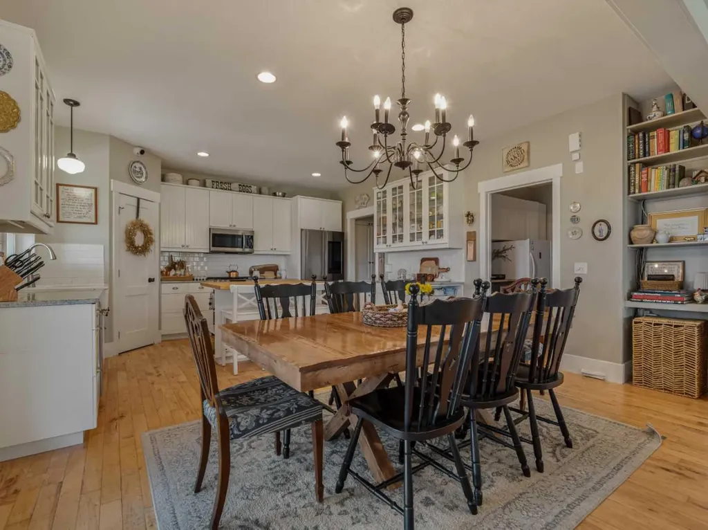 215008 Township Road 94 Rural Lethbridge County AB T1J 5R4