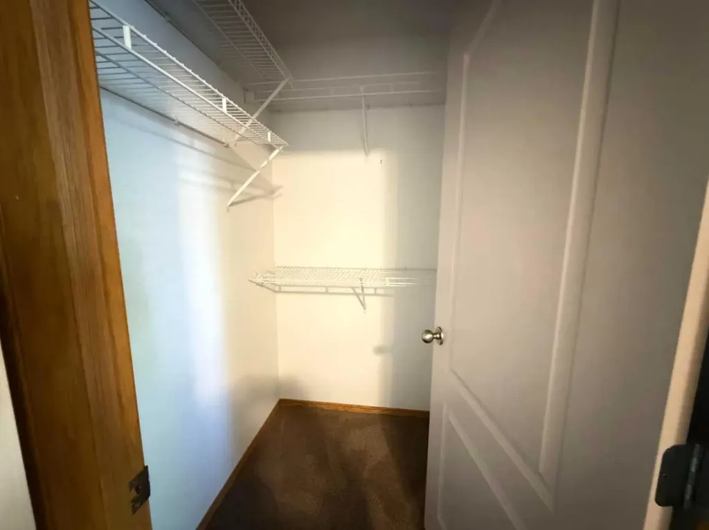 144 Pinnacle Avenue Grande Prairie AB T8W 0A9