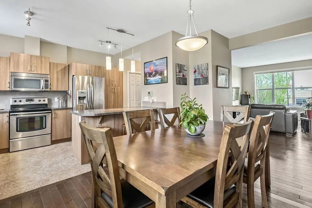 10 Auburn Bay Avenue SE Calgary AB T3M0P6