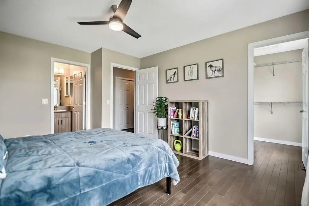 10 Auburn Bay Avenue SE Calgary AB T3M0P6