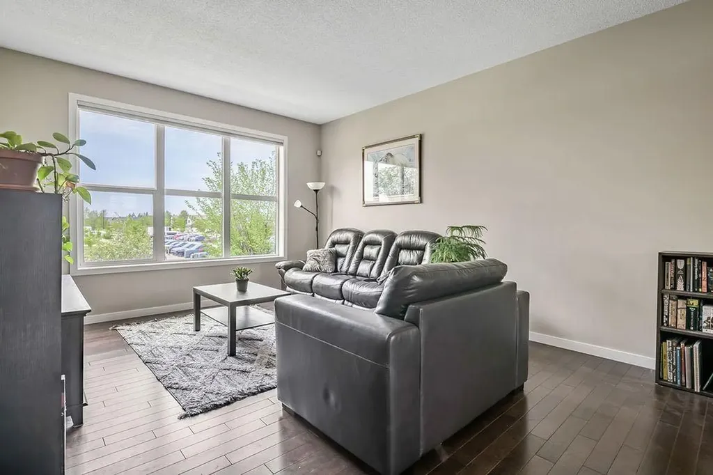 10 Auburn Bay Avenue SE Calgary AB T3M0P6