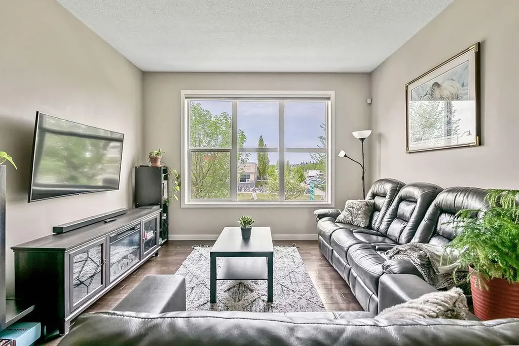 10 Auburn Bay Avenue SE Calgary AB T3M0P6