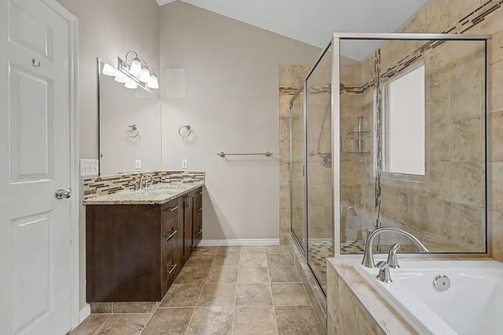 1206 19 Avenue NW Calgary AB T2M 1A2