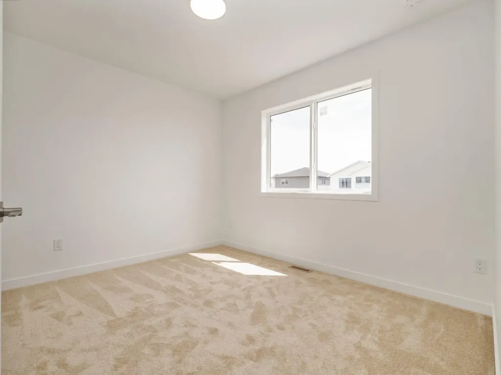 2604 43 Street S Lethbridge AB T1K8K2