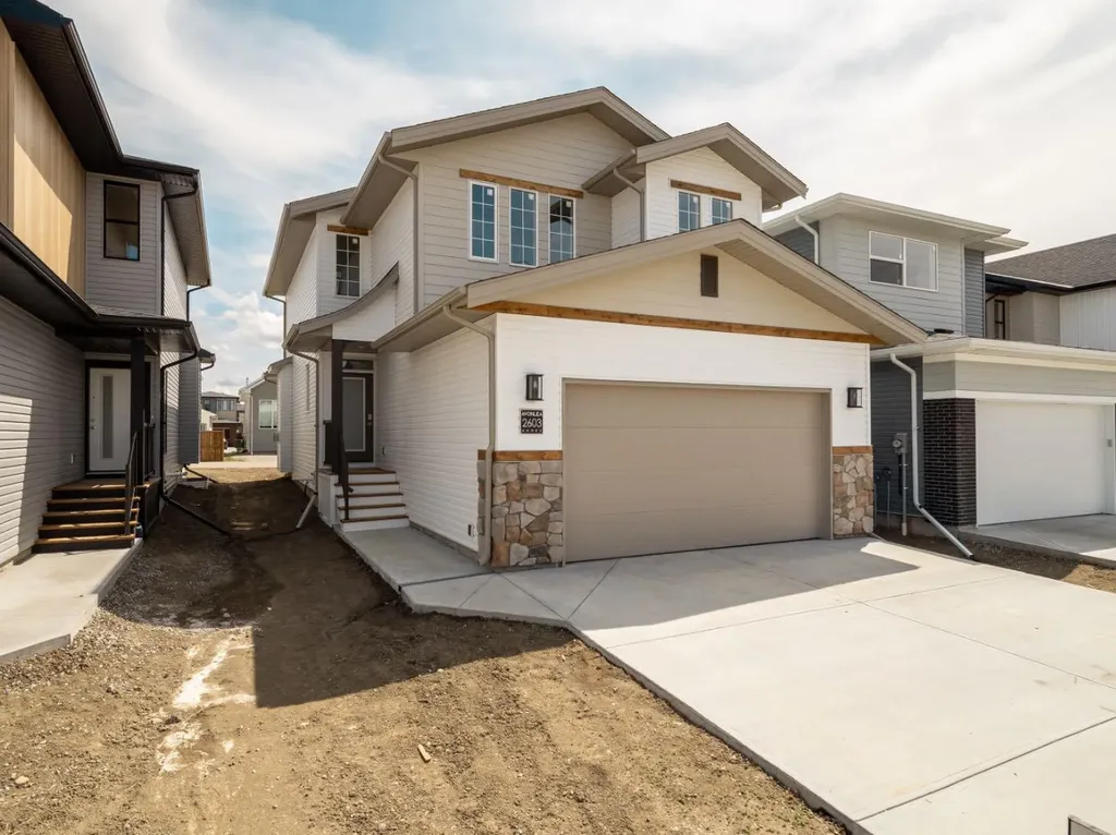2604 43 Street S Lethbridge AB T1K8K2