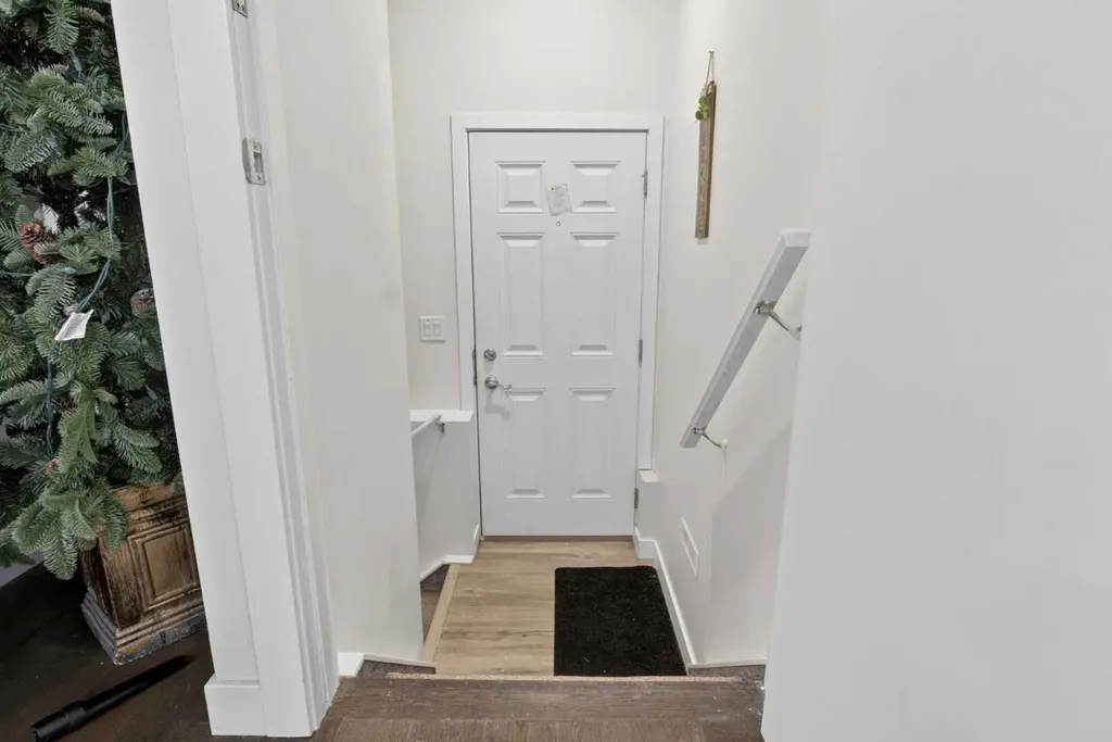 77 Saddlestone Place NE Calgary AB T3J 0Z6