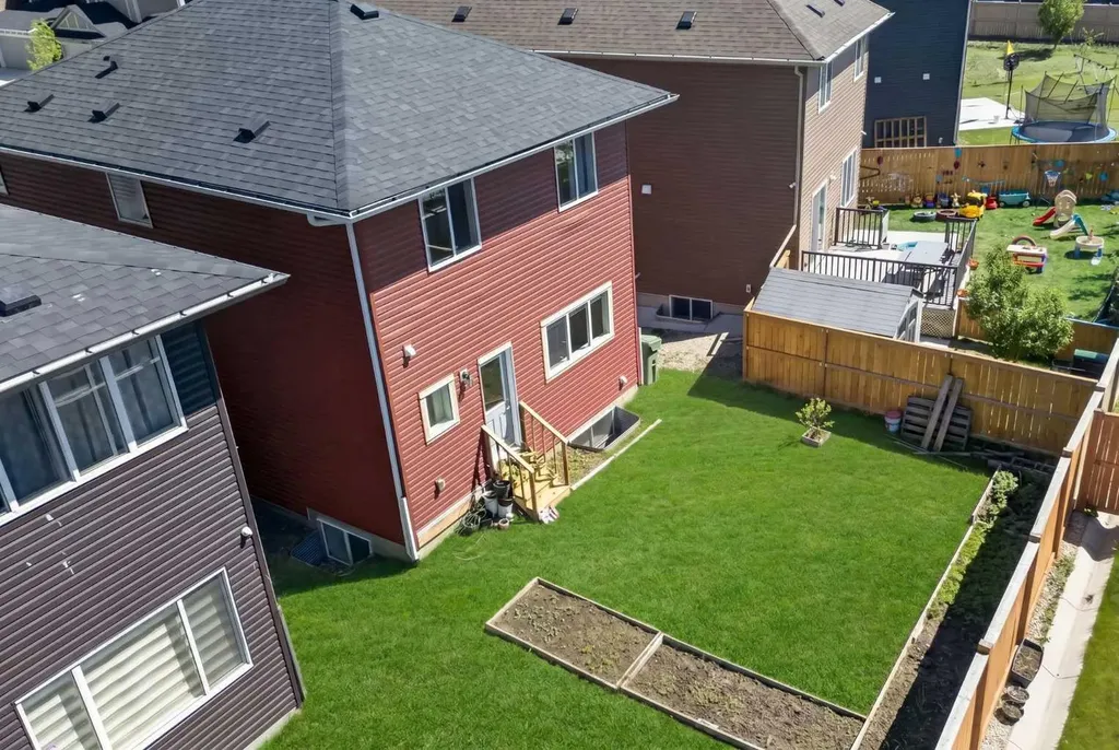 77 Saddlestone Place NE Calgary AB T3J 0Z6