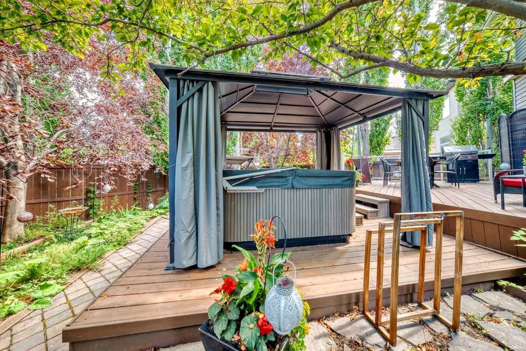 188 Chapala Drive SE Calgary AB t2x3t6