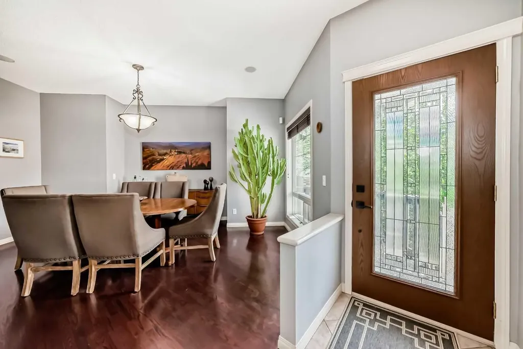 188 Chapala Drive SE Calgary AB t2x3t6