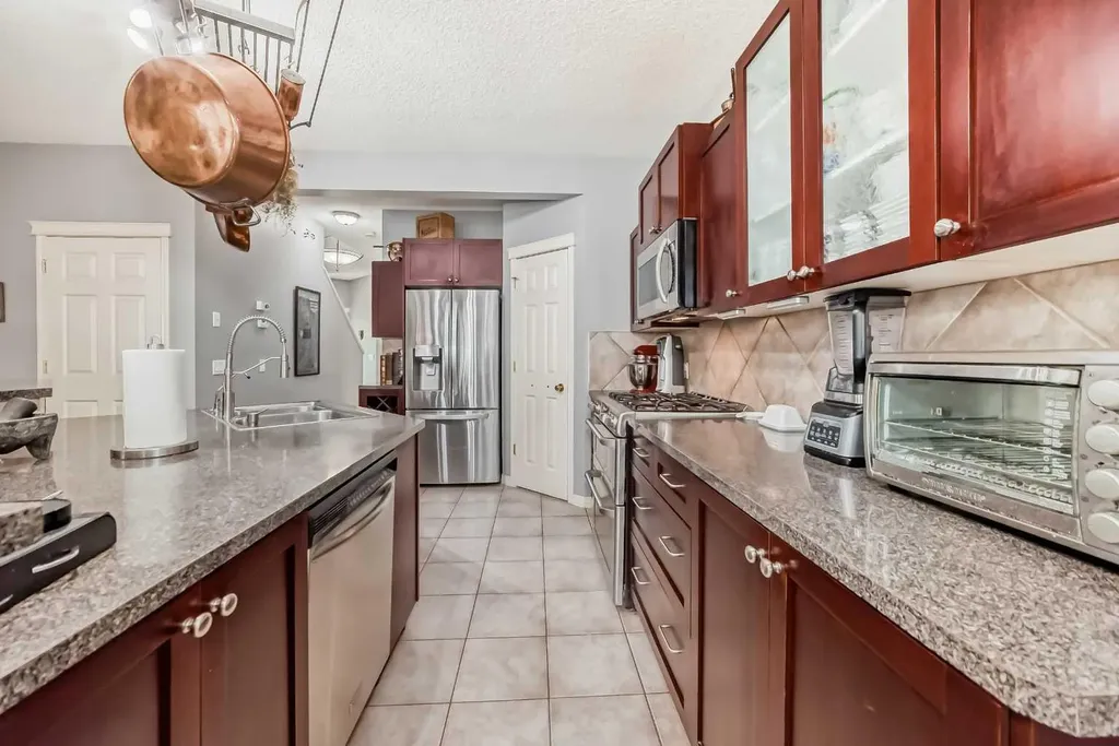 188 Chapala Drive SE Calgary AB t2x3t6