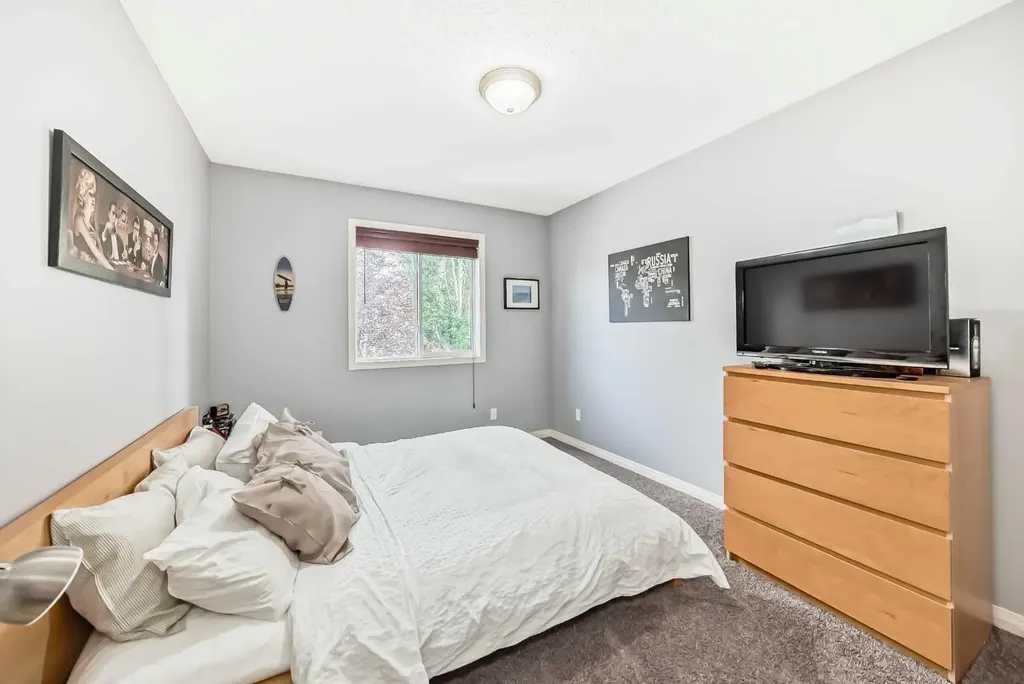 188 Chapala Drive SE Calgary AB t2x3t6