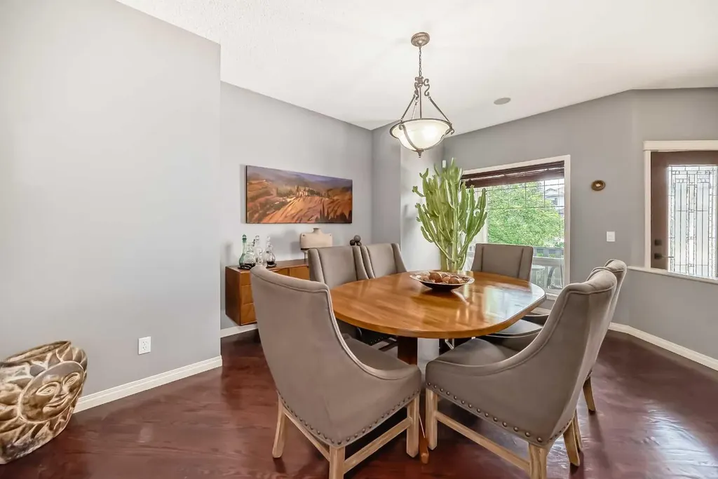 188 Chapala Drive SE Calgary AB t2x3t6