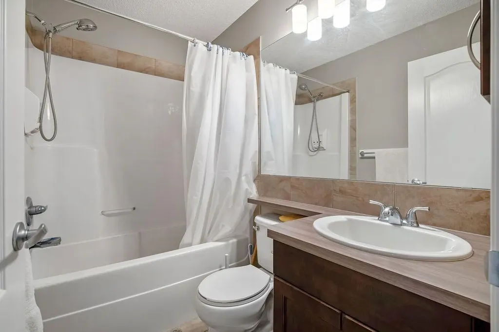 162 Cranford Park SE Calgary AB T3M2C4