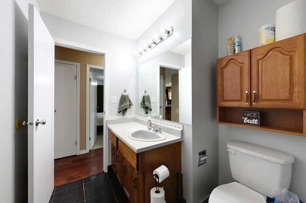 333 3 Avenue NW Slave Lake AB T0G2A1