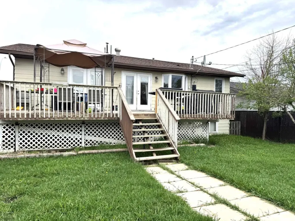 333 3 Avenue NW Slave Lake AB T0G2A1