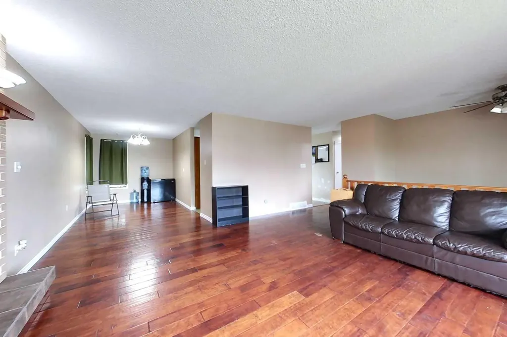 333 3 Avenue NW Slave Lake AB T0G2A1