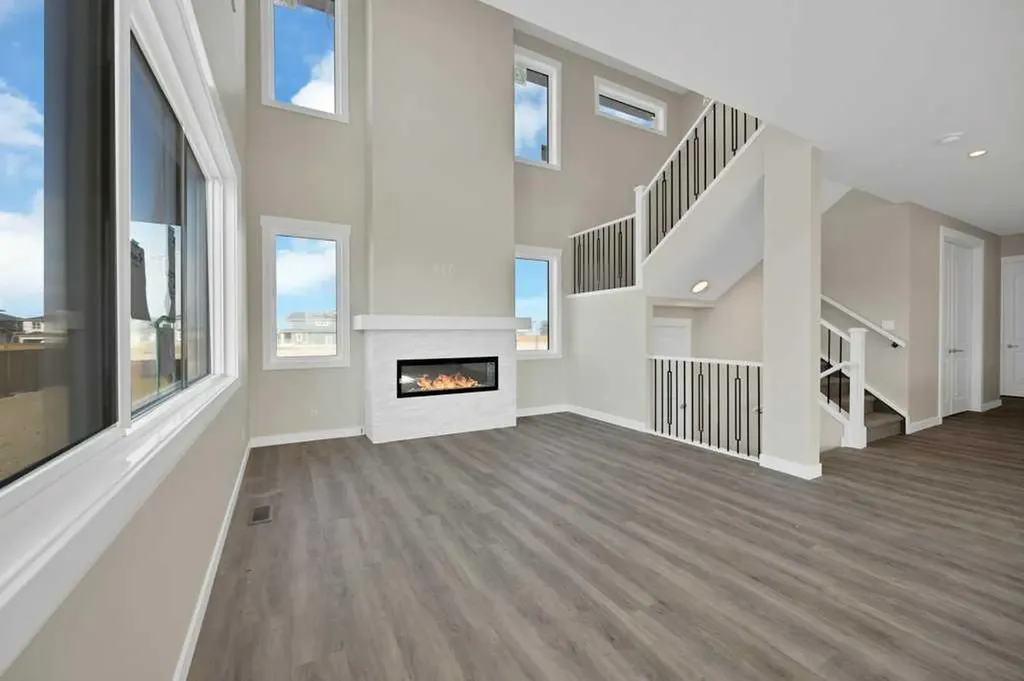 846 Chelsea Village S Chestermere AB T1X 2V5