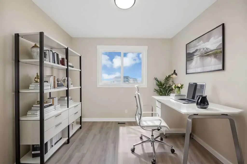 846 Chelsea Village S Chestermere AB T1X 2V5