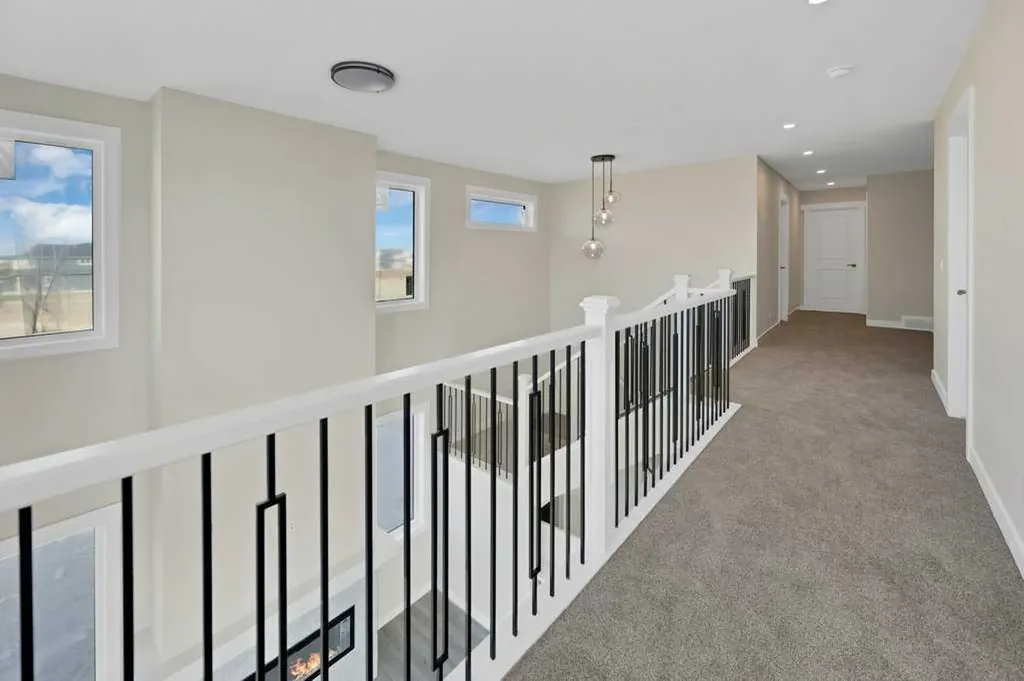 846 Chelsea Village S Chestermere AB T1X 2V5