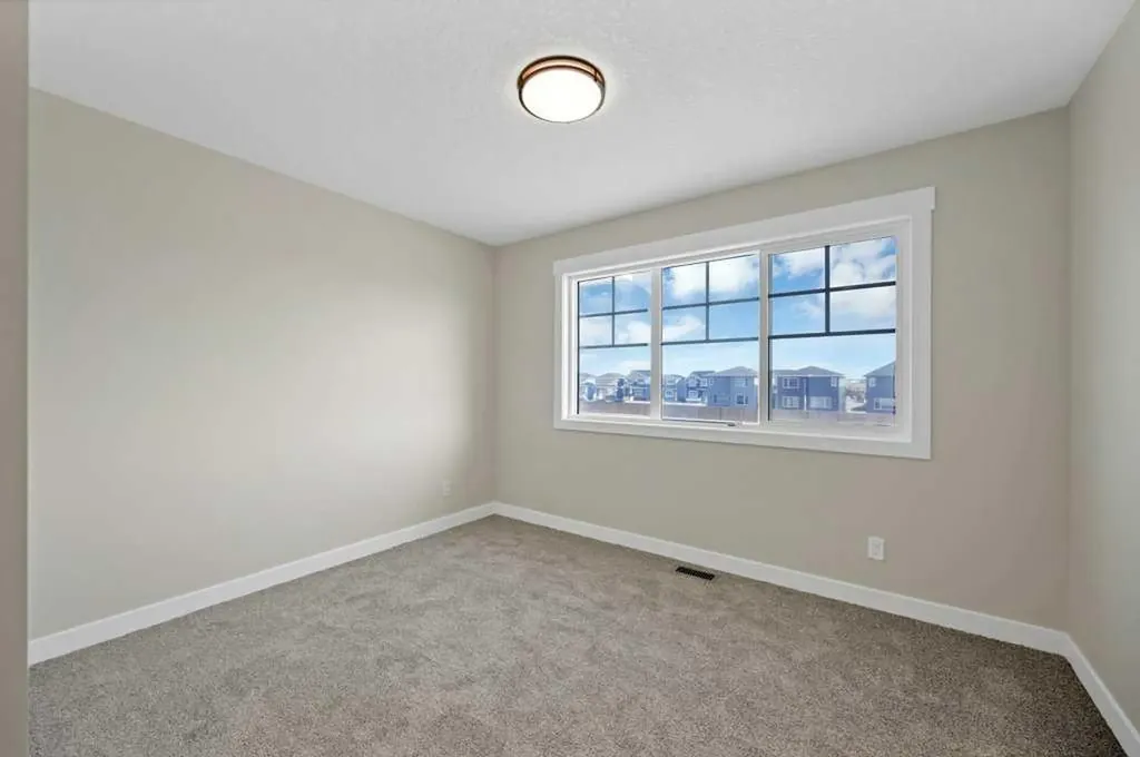 846 Chelsea Village S Chestermere AB T1X 2V5
