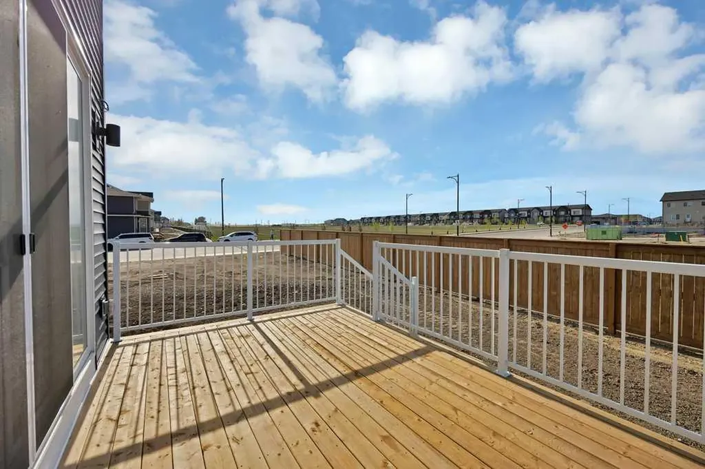 846 Chelsea Village S Chestermere AB T1X 2V5