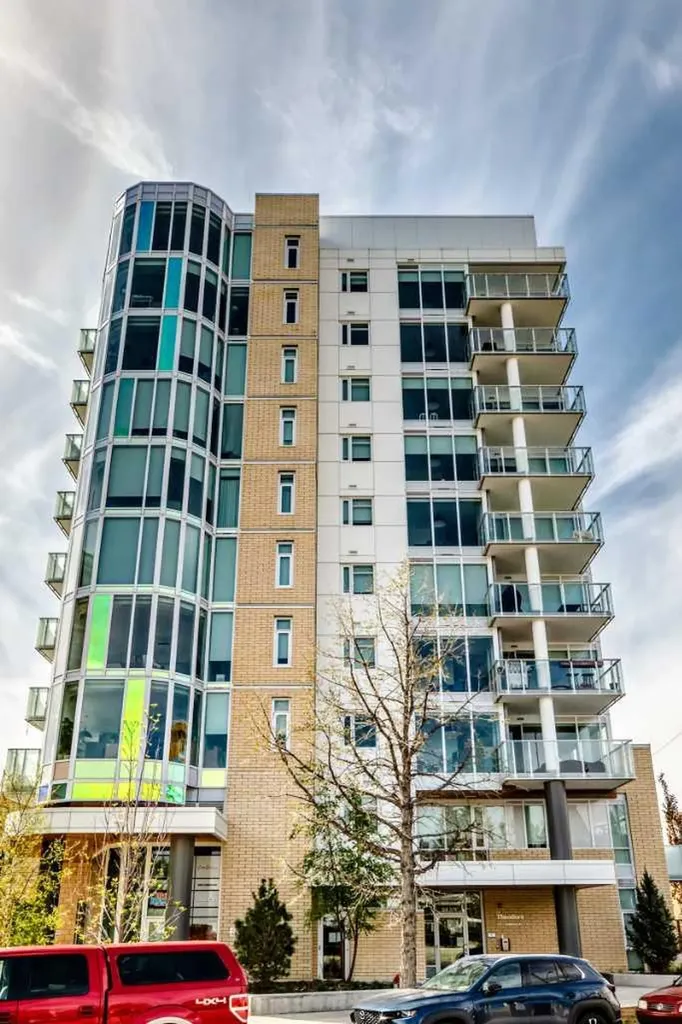 1107 Gladstone Road NW Calgary AB T2N 3T1