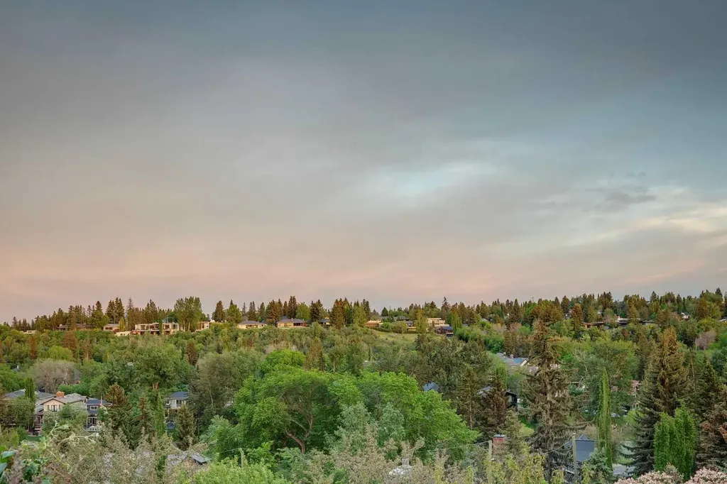 1017 38 Avenue SW Calgary AB T2T 2J3