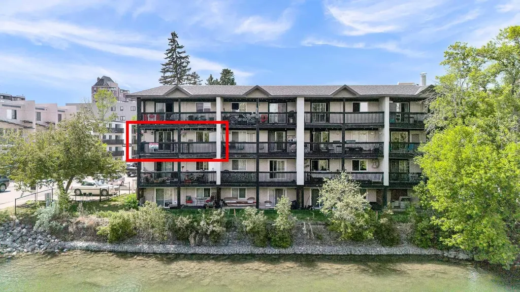 104 24 Avenue SW Calgary AB T2X 0Z1