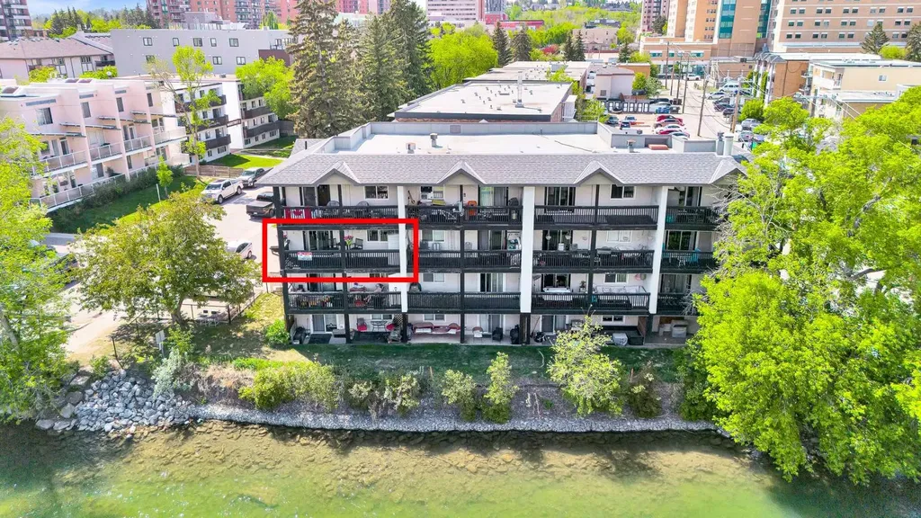 104 24 Avenue SW Calgary AB T2X 0Z1