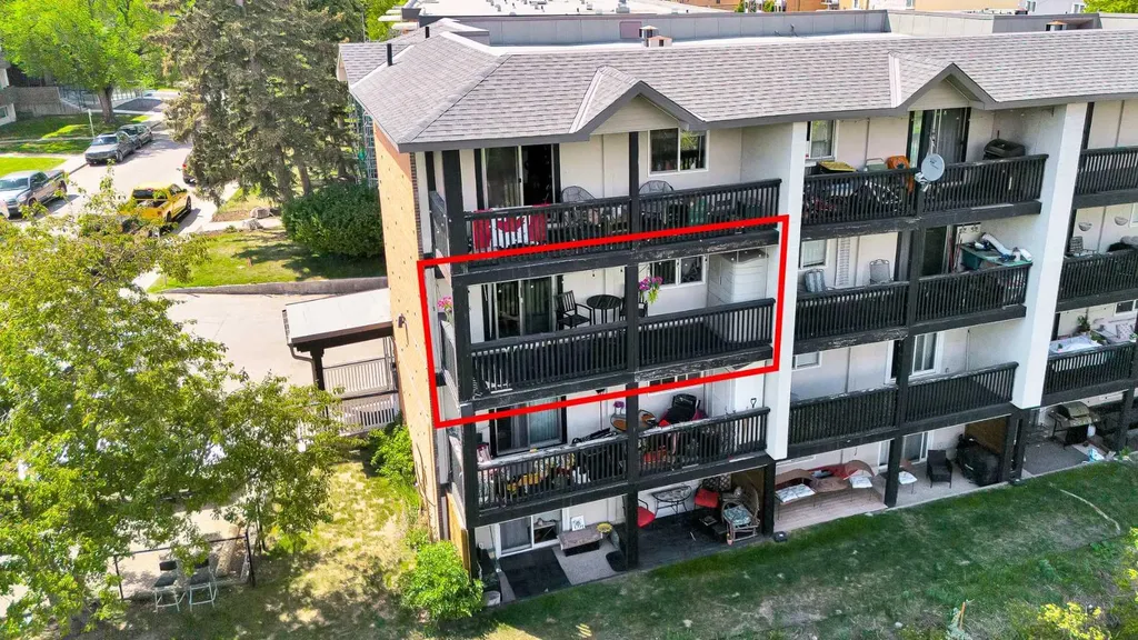 104 24 Avenue SW Calgary AB T2X 0Z1