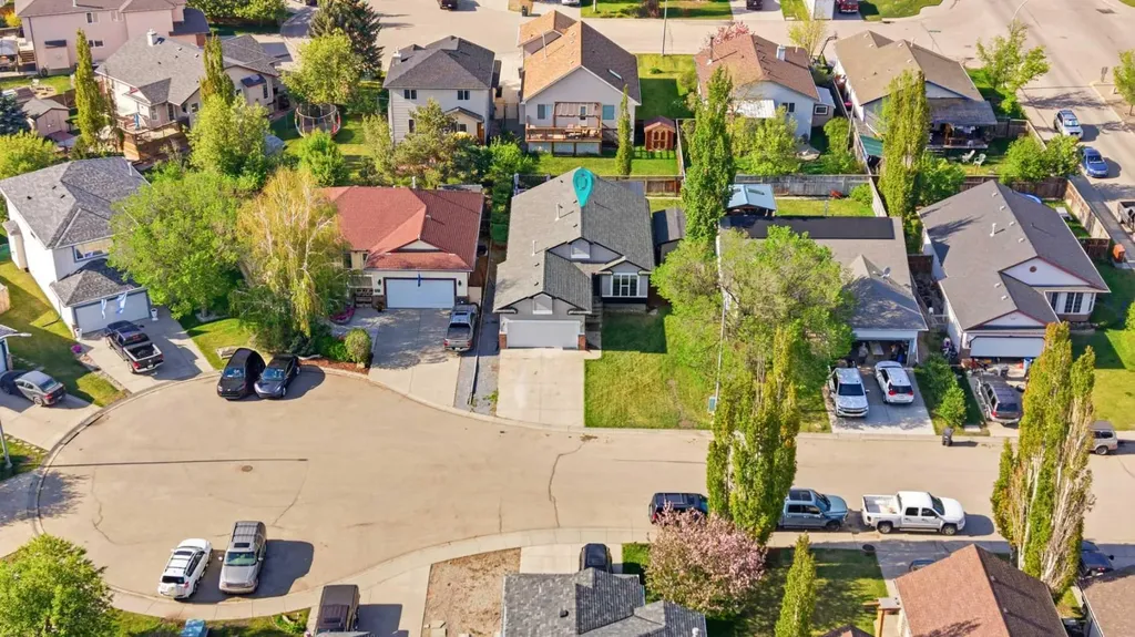 206 Highwood Village Place NW High River AB T1V 1V9