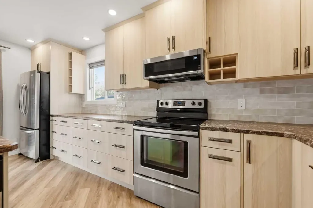 206 Highwood Village Place NW High River AB T1V 1V9