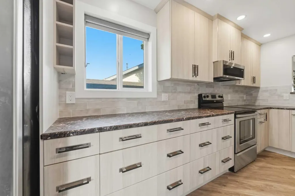 206 Highwood Village Place NW High River AB T1V 1V9