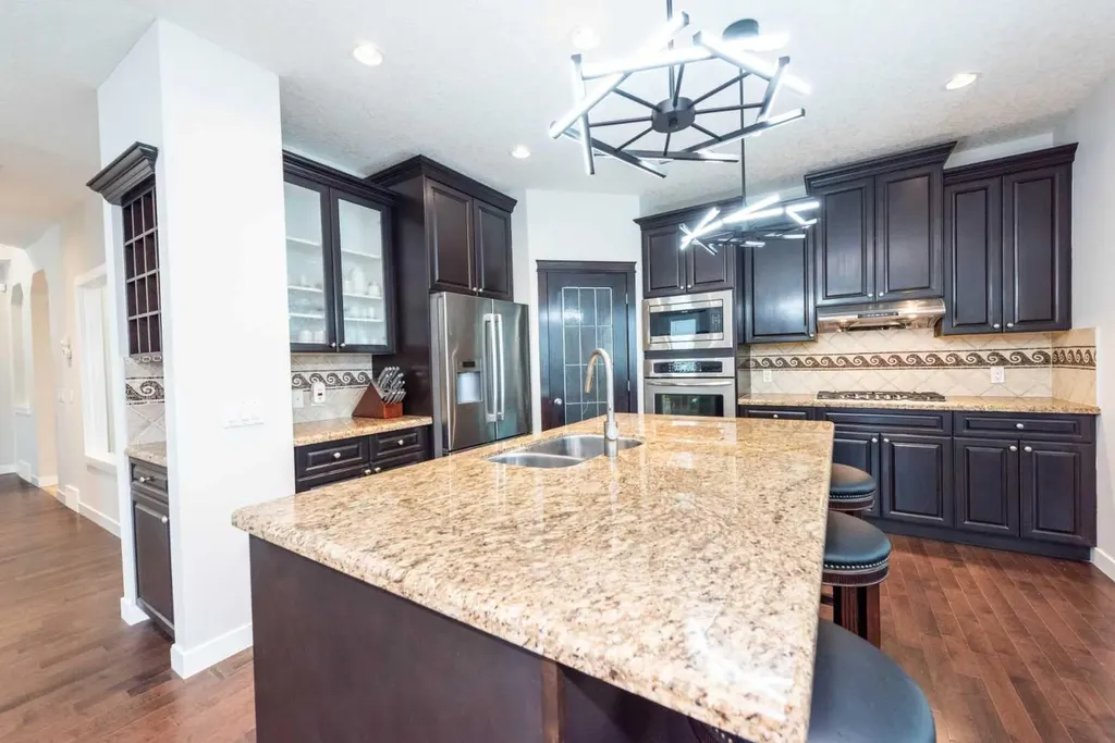 35 Aspen Stone Way SW Calgary AB T3H 0L6