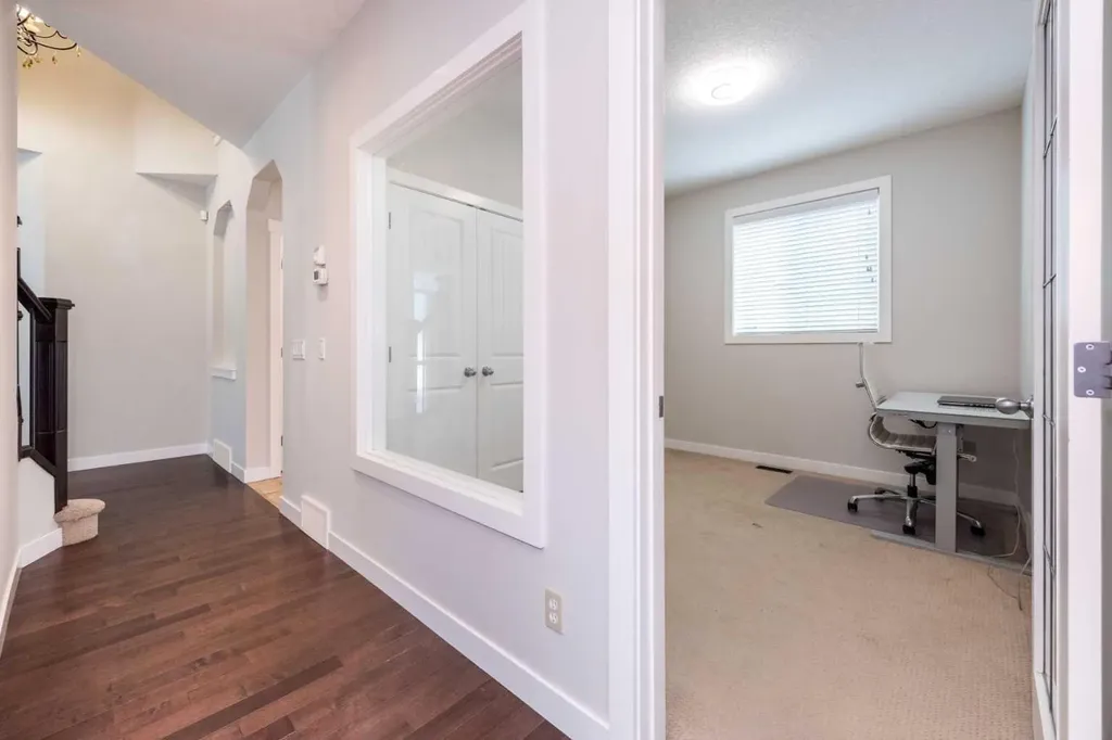 35 Aspen Stone Way SW Calgary AB T3H 0L6