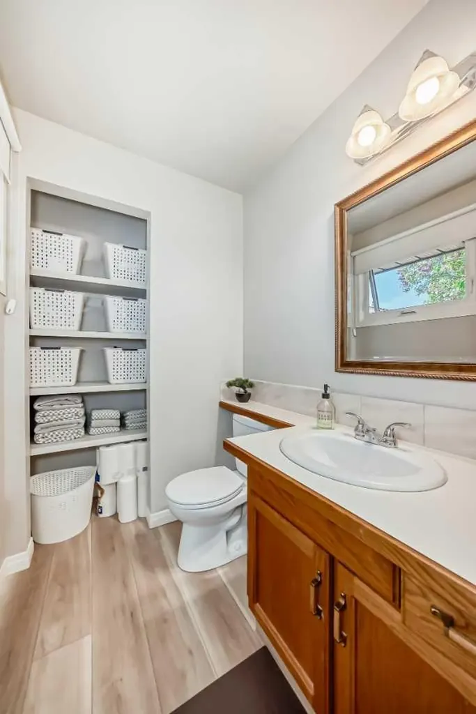 8 Haliburton Crescent Red Deer AB T4N 6K3