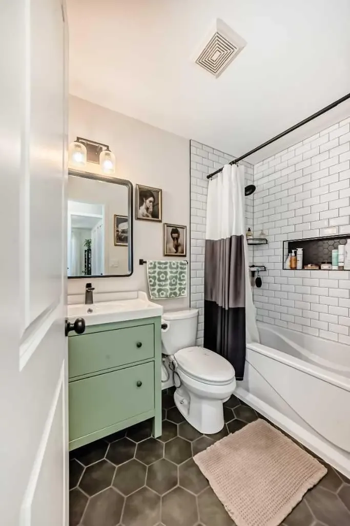 8 Haliburton Crescent Red Deer AB T4N 6K3