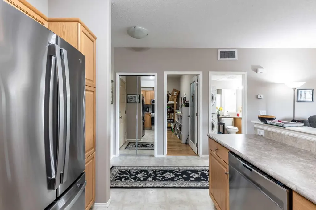 29 River Ridge Drive NW Medicine Hat AB T1A 8V3
