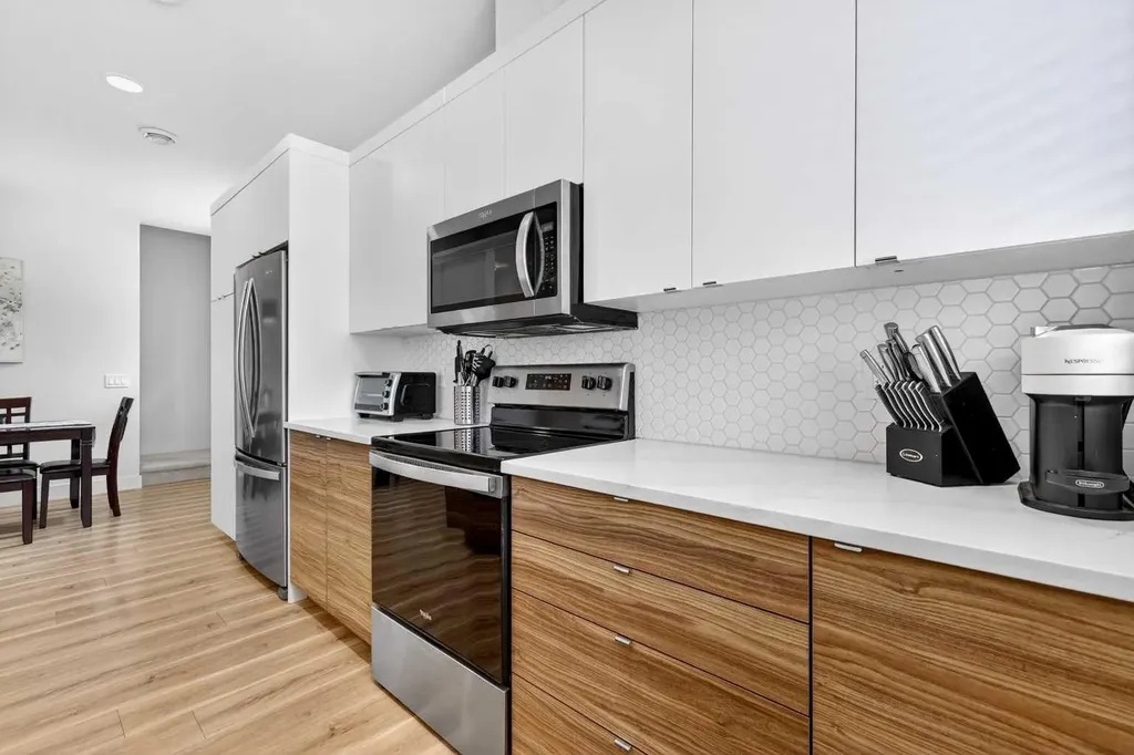 230 Seton Passage SE Calgary AB T3M 3A7