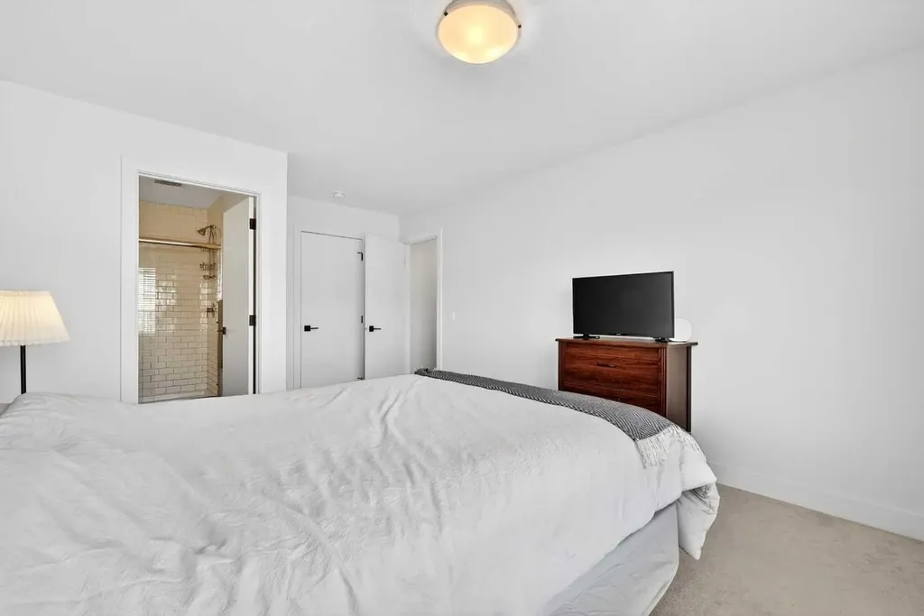 230 Seton Passage SE Calgary AB T3M 3A7