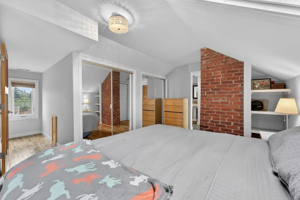 625 29 Avenue SW Calgary AB T2S 0N8